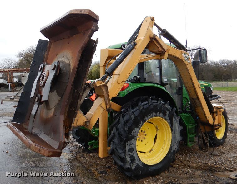 image for item DL2792 2013 John Deere 6105M  MFWD tractor