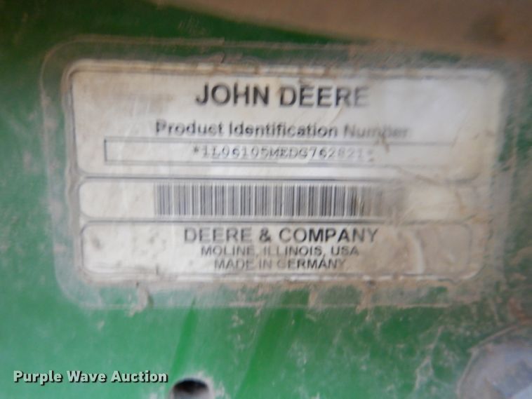 image for item DL2792 2013 John Deere 6105M  MFWD tractor