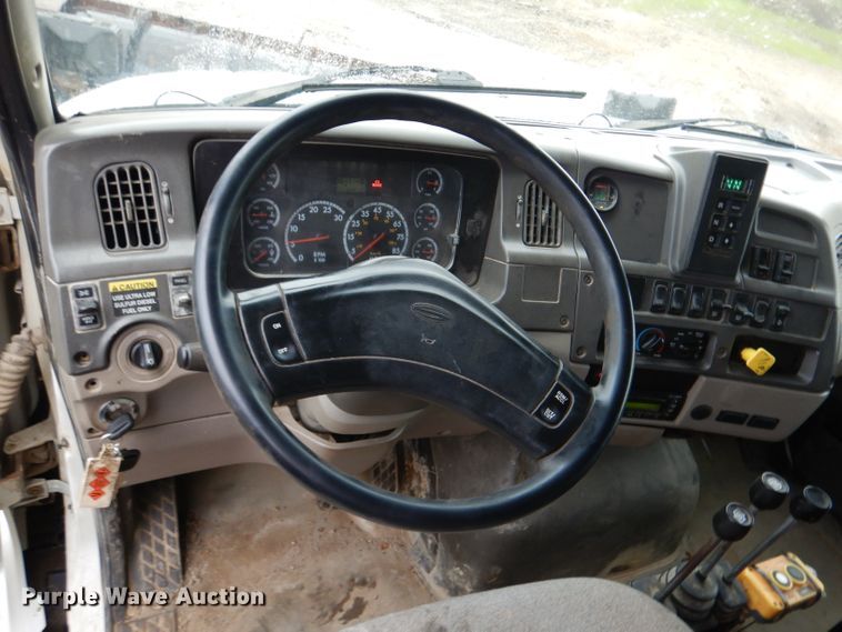 image for item DL2795 2008 Sterling LT9500  dump truck