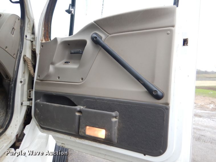 image for item DL2795 2008 Sterling LT9500  dump truck