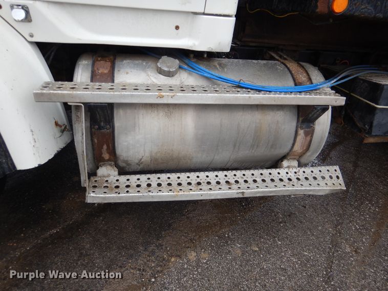 image for item DL2795 2008 Sterling LT9500  dump truck