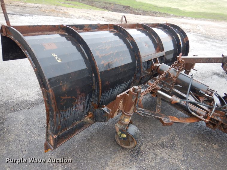 image for item DL2795 2008 Sterling LT9500  dump truck