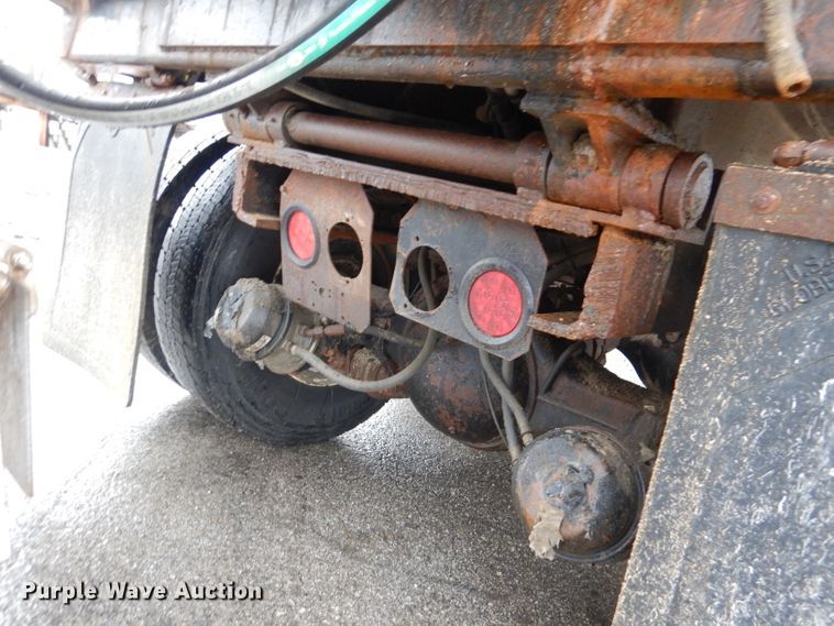 image for item DL2795 2008 Sterling LT9500  dump truck