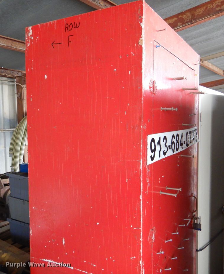 image for item DL2801 Cabinets