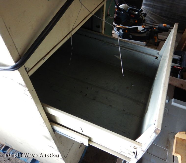 image for item DL2801 Cabinets