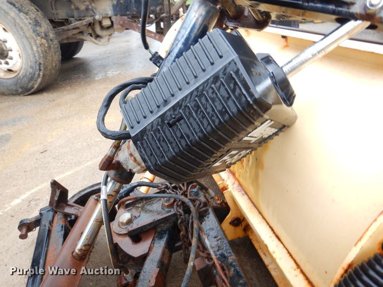 image for item DL2804 Meyer AG-8.5 snow plow