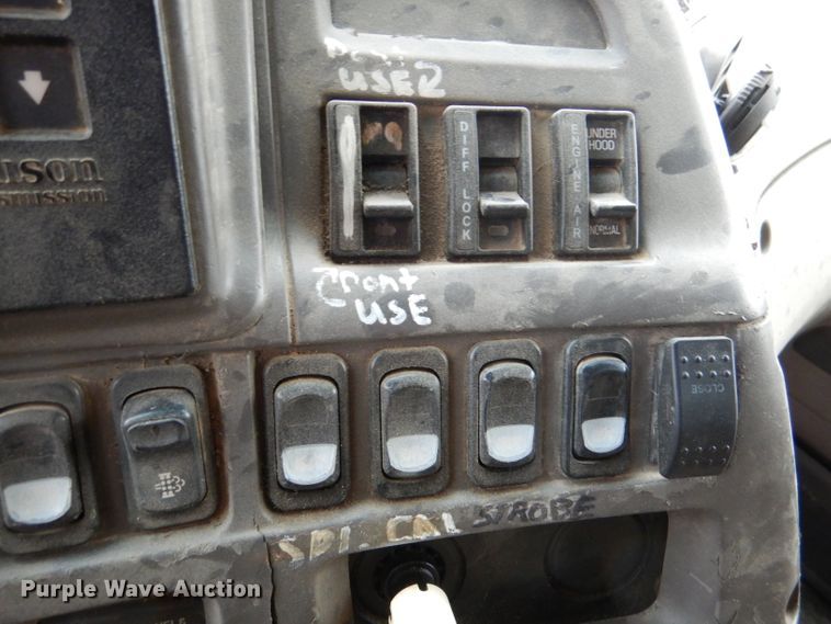 image for item DL2805 2009 Sterling LT9500  dump truck