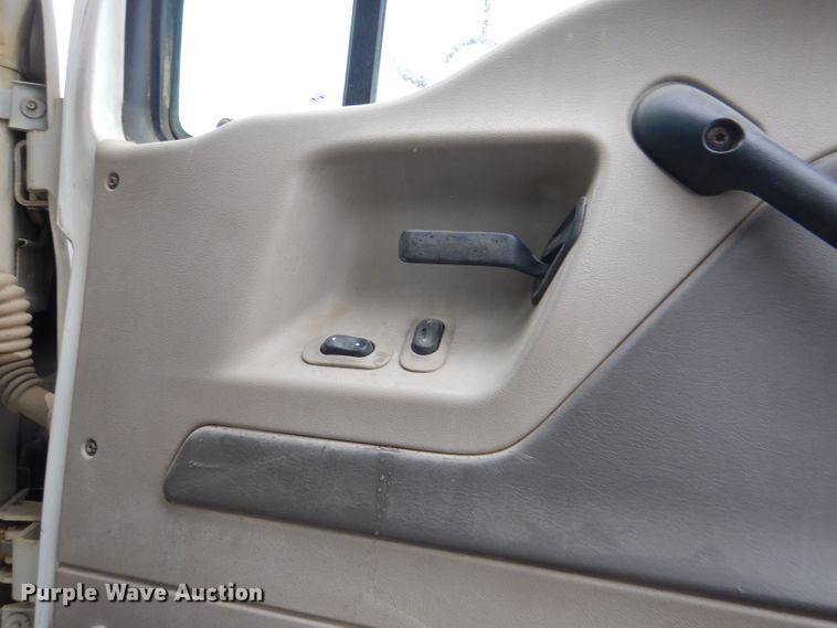 image for item DL2805 2009 Sterling LT9500  dump truck