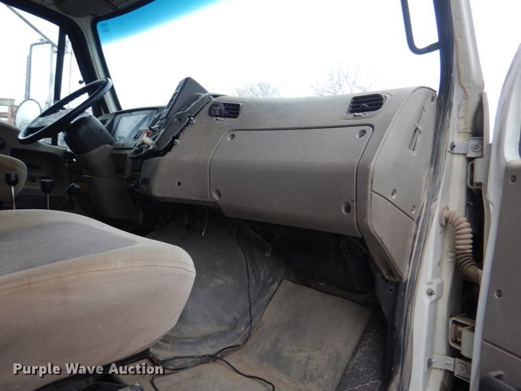 image for item DL2805 2009 Sterling LT9500  dump truck