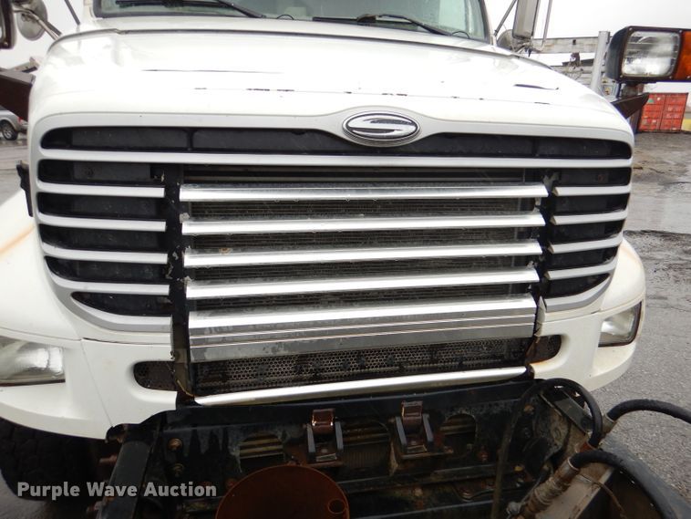 image for item DL2805 2009 Sterling LT9500  dump truck