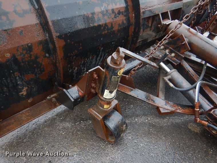 image for item DL2805 2009 Sterling LT9500  dump truck