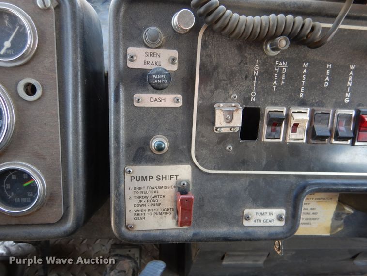 image for item DL2913 1979 Seagrave WB24068  pumper fire truck