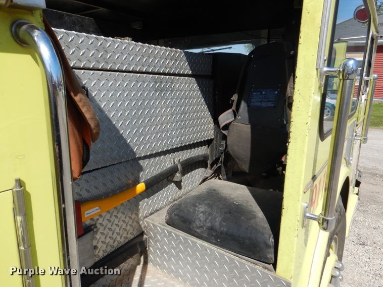 image for item DL2913 1979 Seagrave WB24068  pumper fire truck