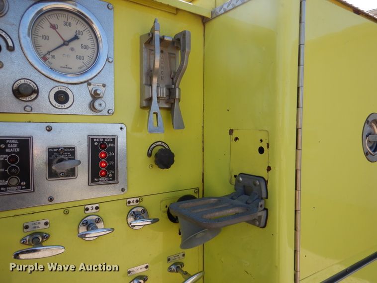 image for item DL2913 1979 Seagrave WB24068  pumper fire truck