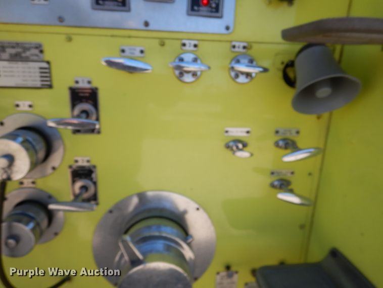 image for item DL2913 1979 Seagrave WB24068  pumper fire truck