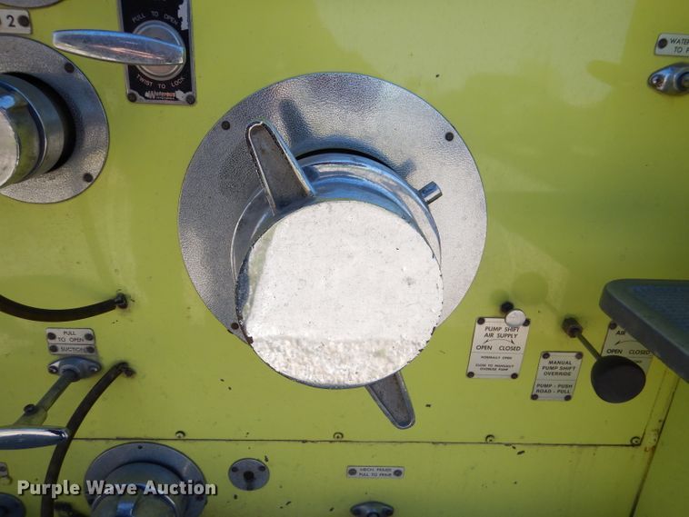 image for item DL2913 1979 Seagrave WB24068  pumper fire truck