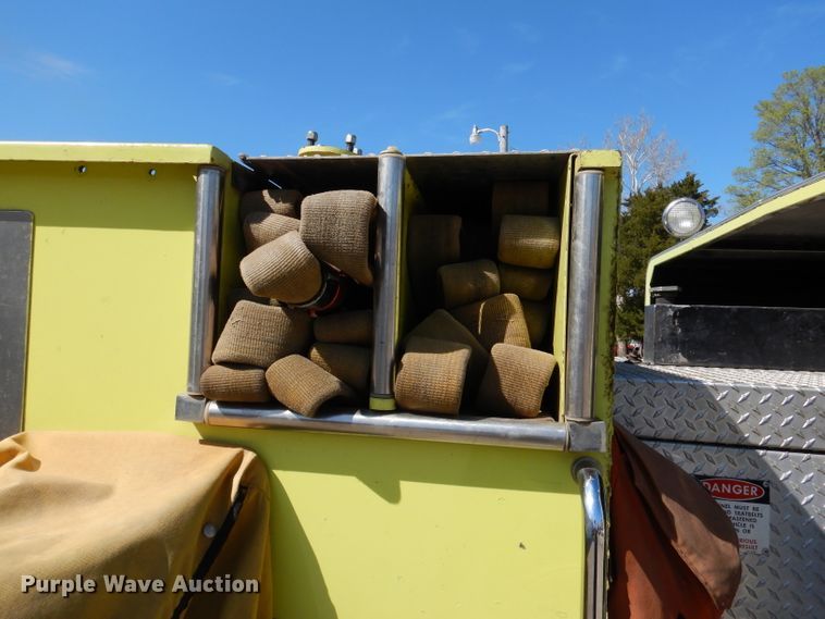 image for item DL2913 1979 Seagrave WB24068  pumper fire truck