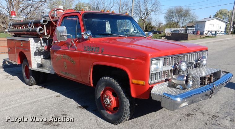 image for item DL2916 1981 Chevrolet K30  fire truck