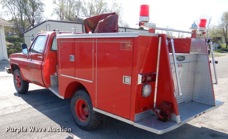 image for item DL2916 1981 Chevrolet K30  fire truck