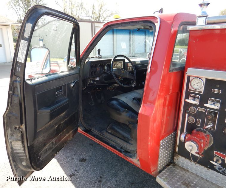 image for item DL2916 1981 Chevrolet K30  fire truck