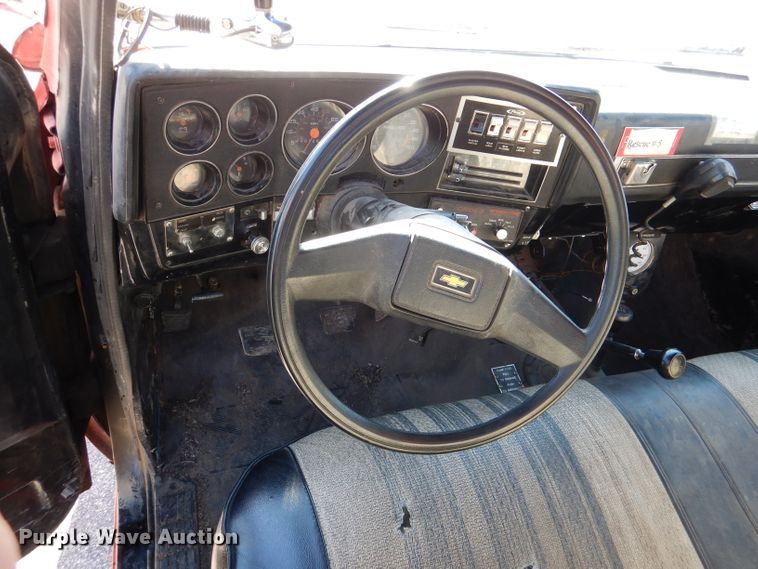 image for item DL2916 1981 Chevrolet K30  fire truck