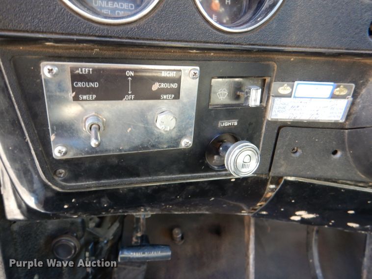 image for item DL2916 1981 Chevrolet K30  fire truck