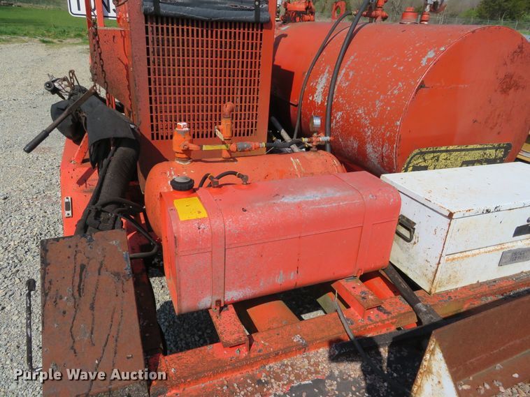 image for item DN5760 2005 Duraco 125DJT  DuraPatcher pot hole patcher