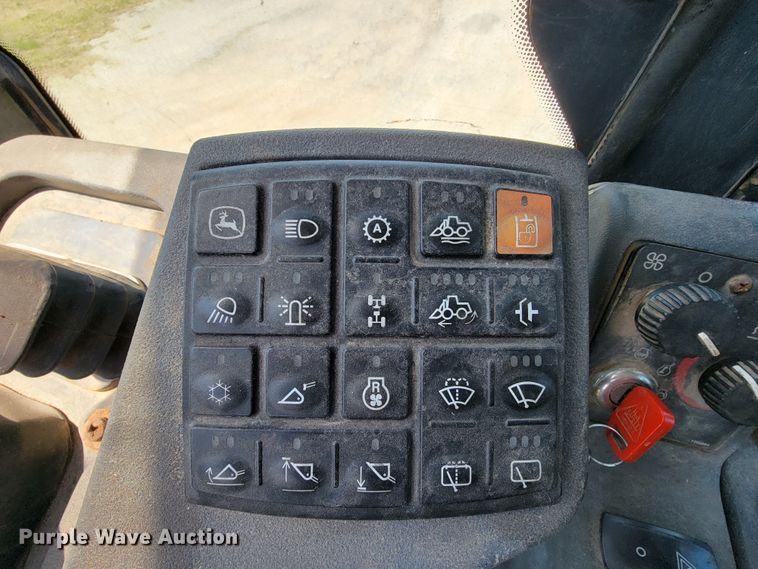 image for item FL9201 2005 John Deere 444J  wheel loader