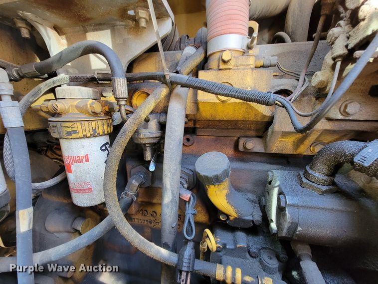 image for item FL9201 2005 John Deere 444J  wheel loader