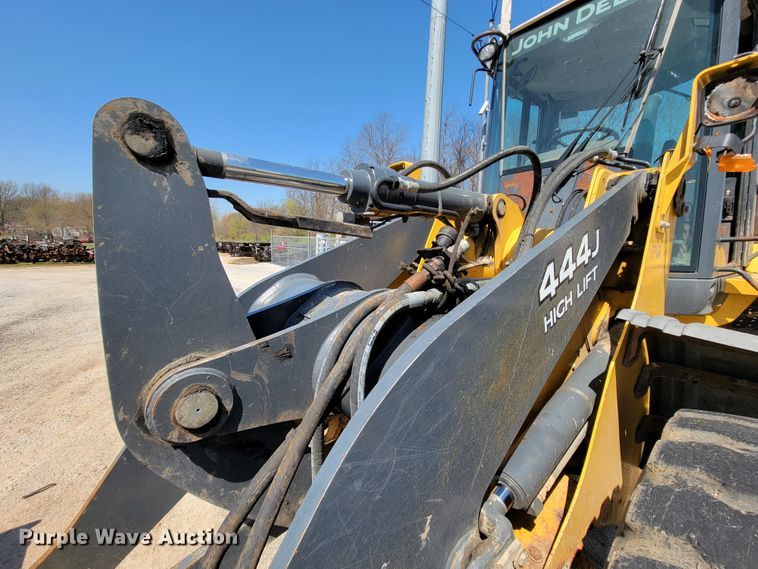 image for item FL9201 2005 John Deere 444J  wheel loader