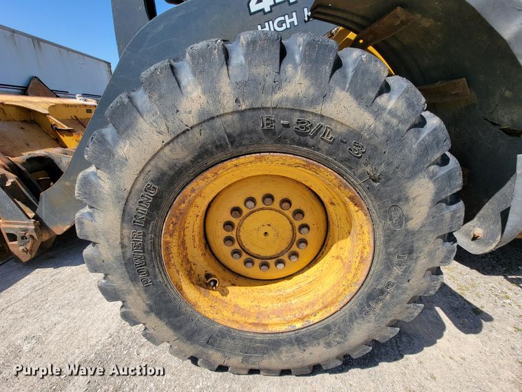 image for item FL9201 2005 John Deere 444J  wheel loader