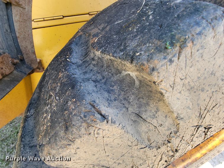 image for item FL9201 2005 John Deere 444J  wheel loader