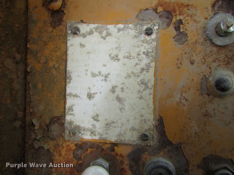 image for item GC9906 1961 P & H TC105  truck crane