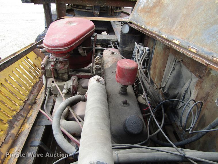 image for item GC9906 1961 P & H TC105  truck crane