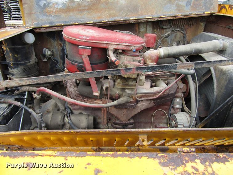 image for item GC9906 1961 P & H TC105  truck crane