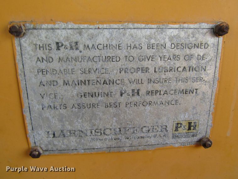 image for item GC9906 1961 P & H TC105  truck crane