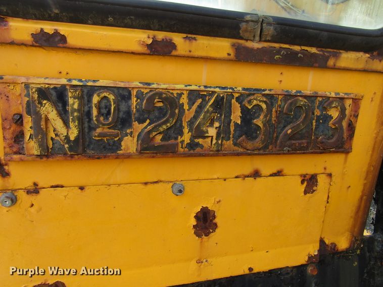 image for item GC9906 1961 P & H TC105  truck crane