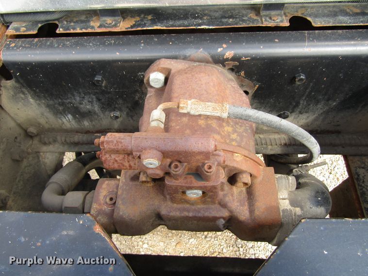 image for item GC9907 1999 International 2674  dump truck