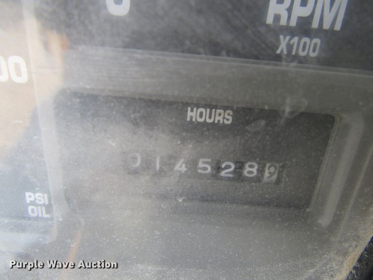 image for item GC9907 1999 International 2674  dump truck