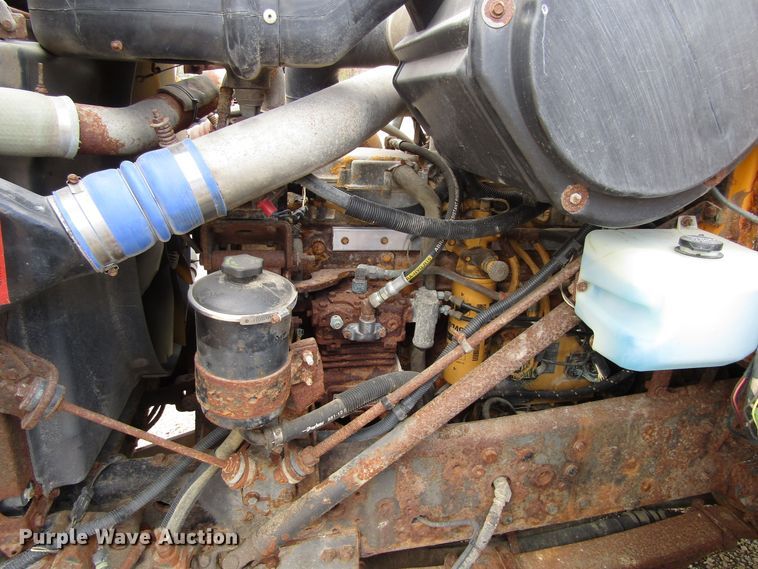 image for item GC9907 1999 International 2674  dump truck