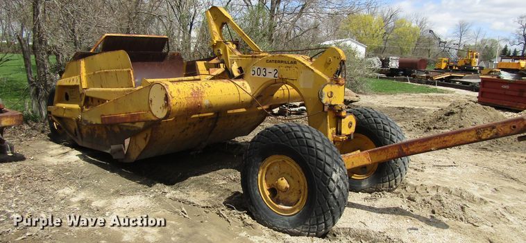 image for item GC9908 1957 Caterpillar 60  scraper