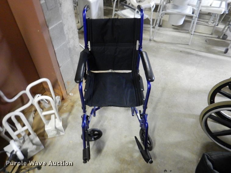 image for item GH9159 (11) wheelchairs