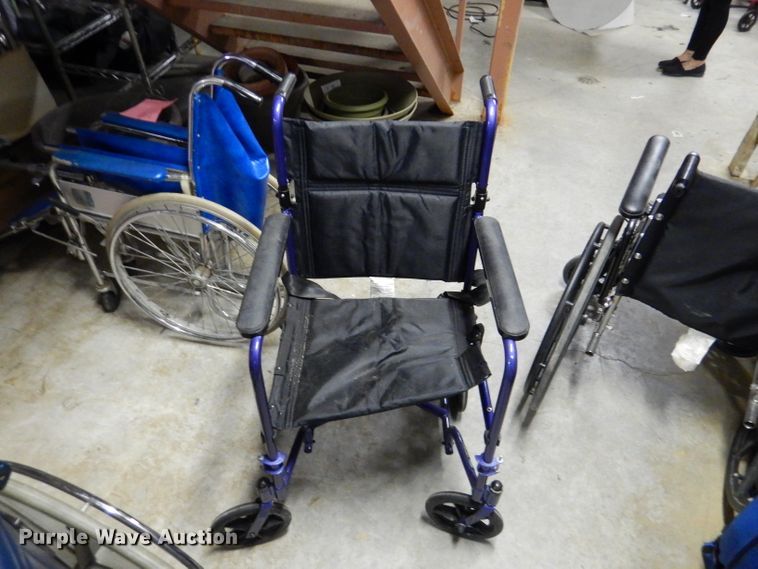 image for item GH9159 (11) wheelchairs