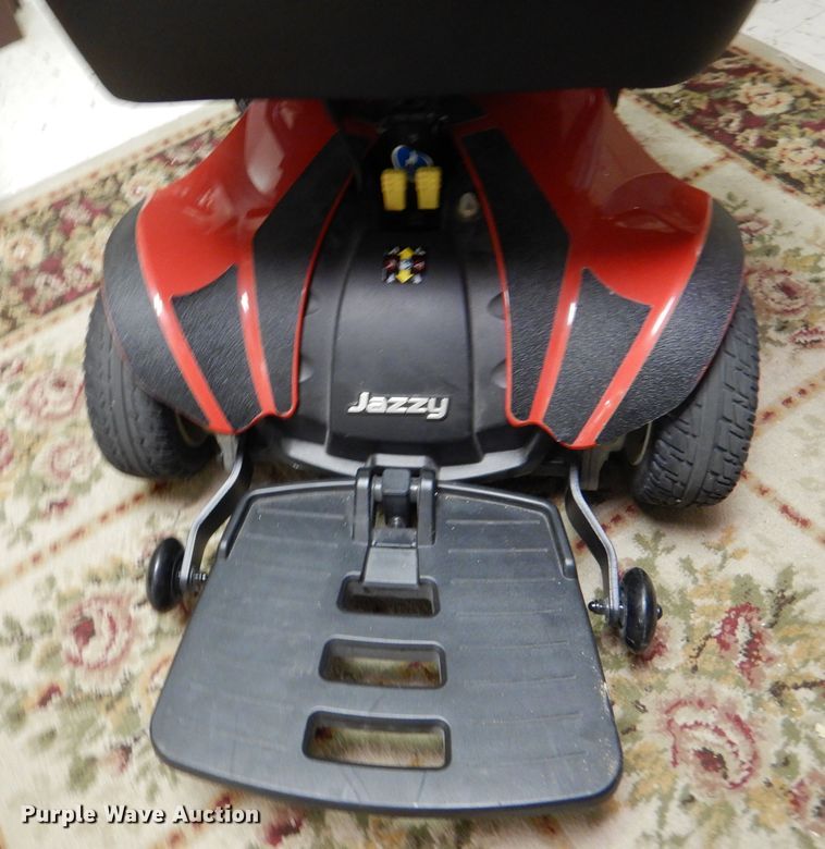 image for item GH9164 (2) powered wheelchairs