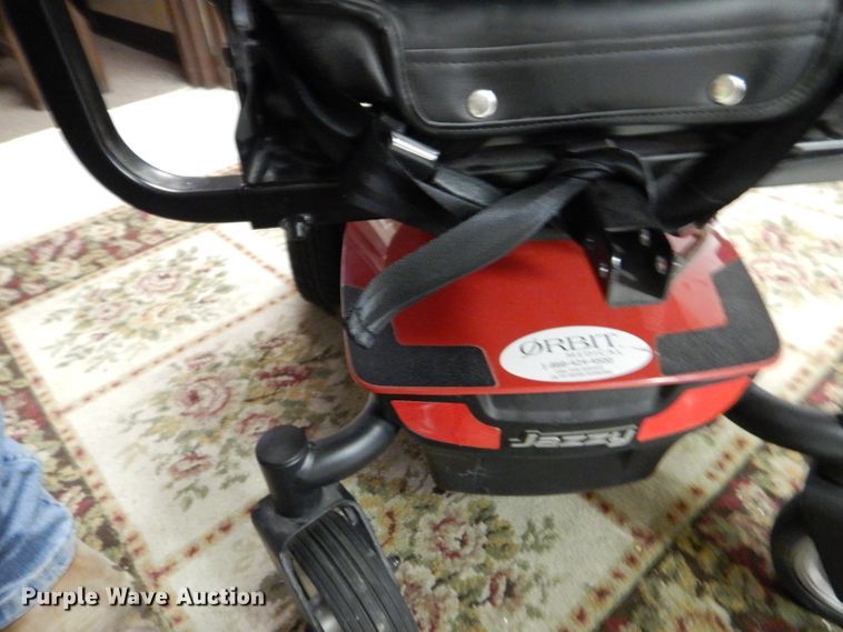 image for item GH9164 (2) powered wheelchairs