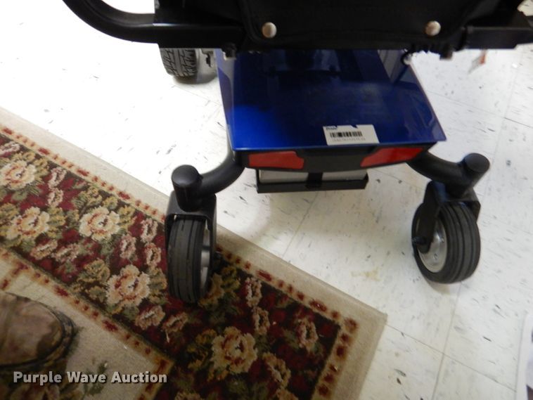 image for item GH9164 (2) powered wheelchairs