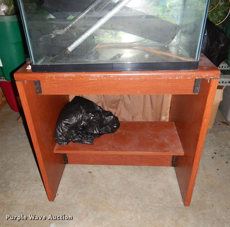 image for item GH9167 (2) fish tanks