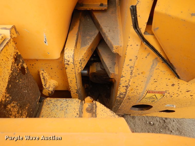 image for item HE9599 2011 Volvo G946  motor grader