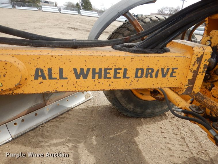 image for item HE9599 2011 Volvo G946  motor grader