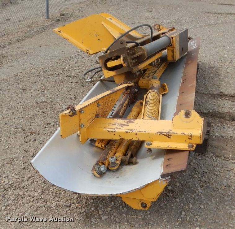 image for item HE9599 2011 Volvo G946  motor grader